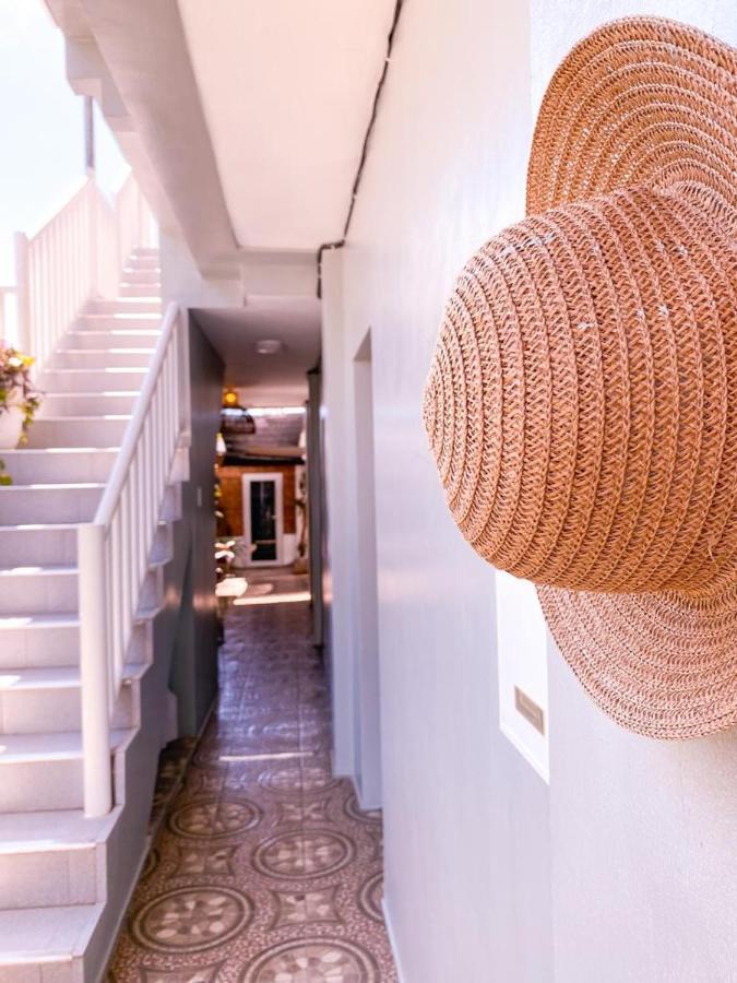 Bella'S Guest House Pooc Exterior foto