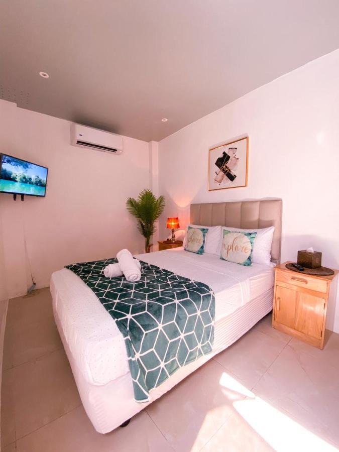 Bella'S Guest House Pooc Exterior foto
