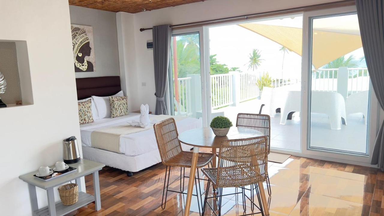 Bella'S Guest House Pooc Exterior foto